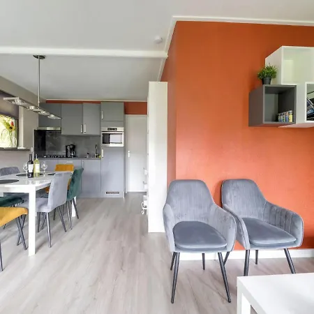 Casa de Férias Cosy Holiday In Near The Woods