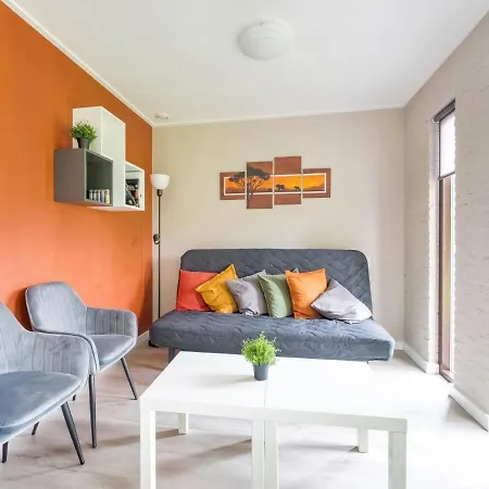 Casa de Férias Cosy Holiday In Near The Woods *